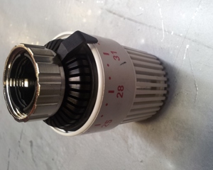 Thermostatic head w/ integrated sensor 803710